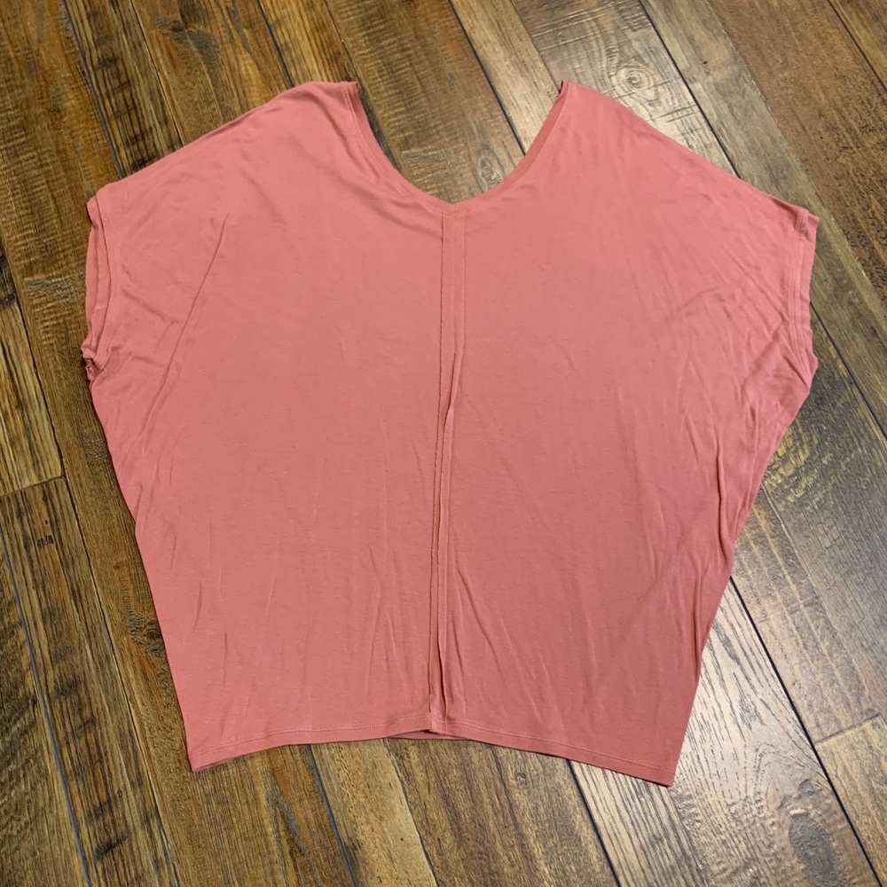 Cabi tee